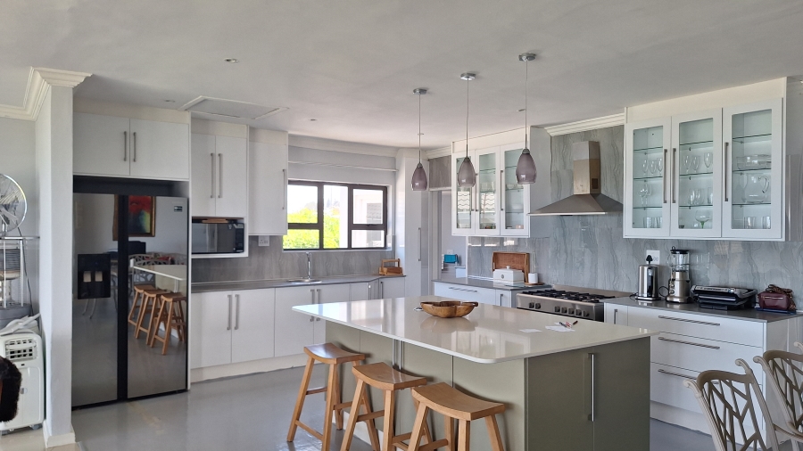 4 Bedroom Property for Sale in Gonubie Eastern Cape